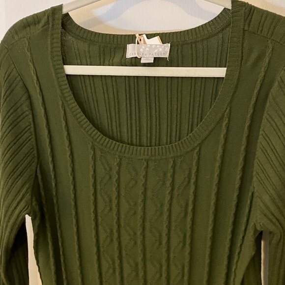 XL Olive green Ribbed Sweater - Picture 2 of 5